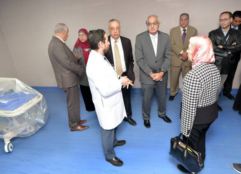 The President of Mansoura University is inspecting the facilities of cardiac units, bone marrow transplant and umbilical cord bank at the Children's Hospital