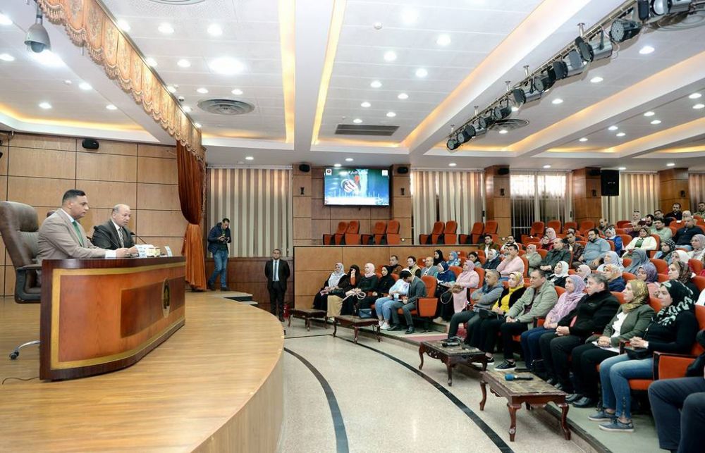 President of Mansoura University and the Governor of Dakahlia inaugurate the training program to qualify doctors to assume leadership and administrative positions in hospitals and health departments