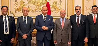 رئيس جامعة المنصورة يبحث تعزيز التعاون الأكاديمي مع السفير العراقي بالقاهرة