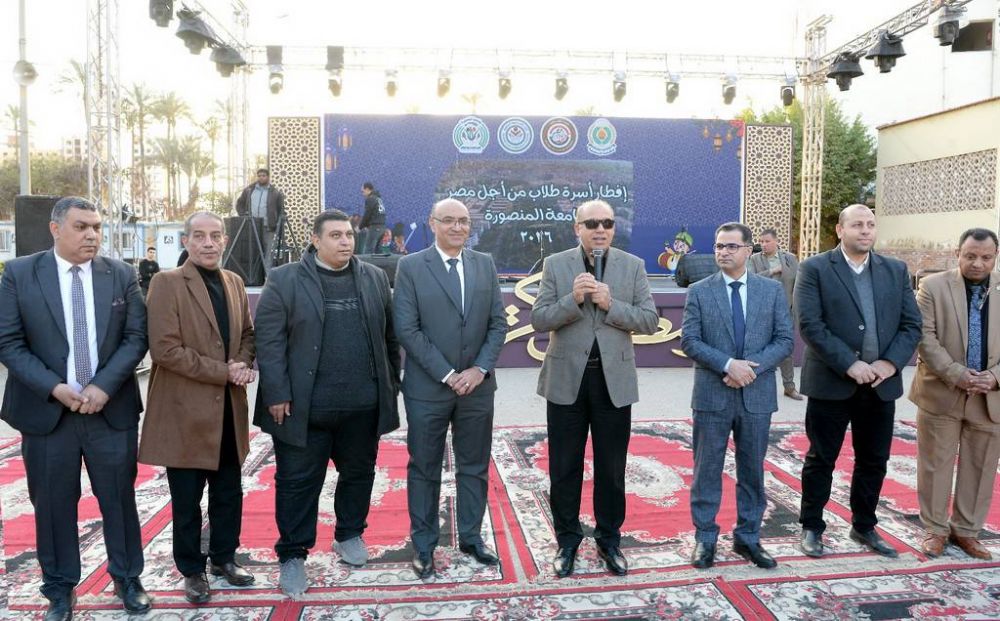 Mansoura University President Attends Annual Iftar for "Students for Egypt" Family with Over 2,000 Students